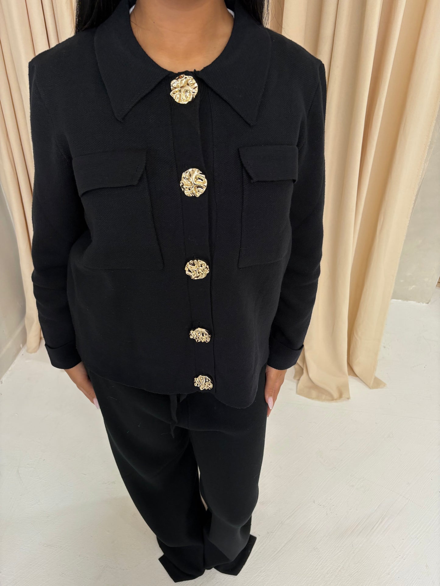 Réin Tailored Button Cardigan