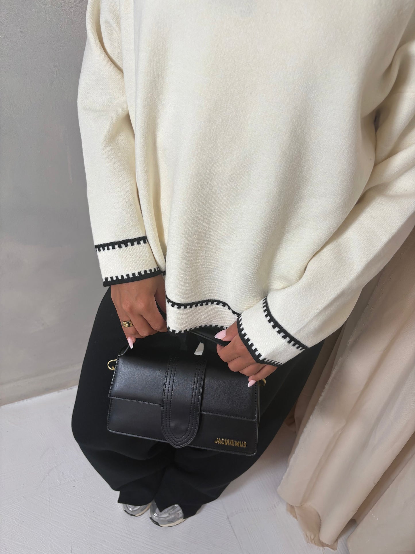 Réin Contrast Knit Sweater