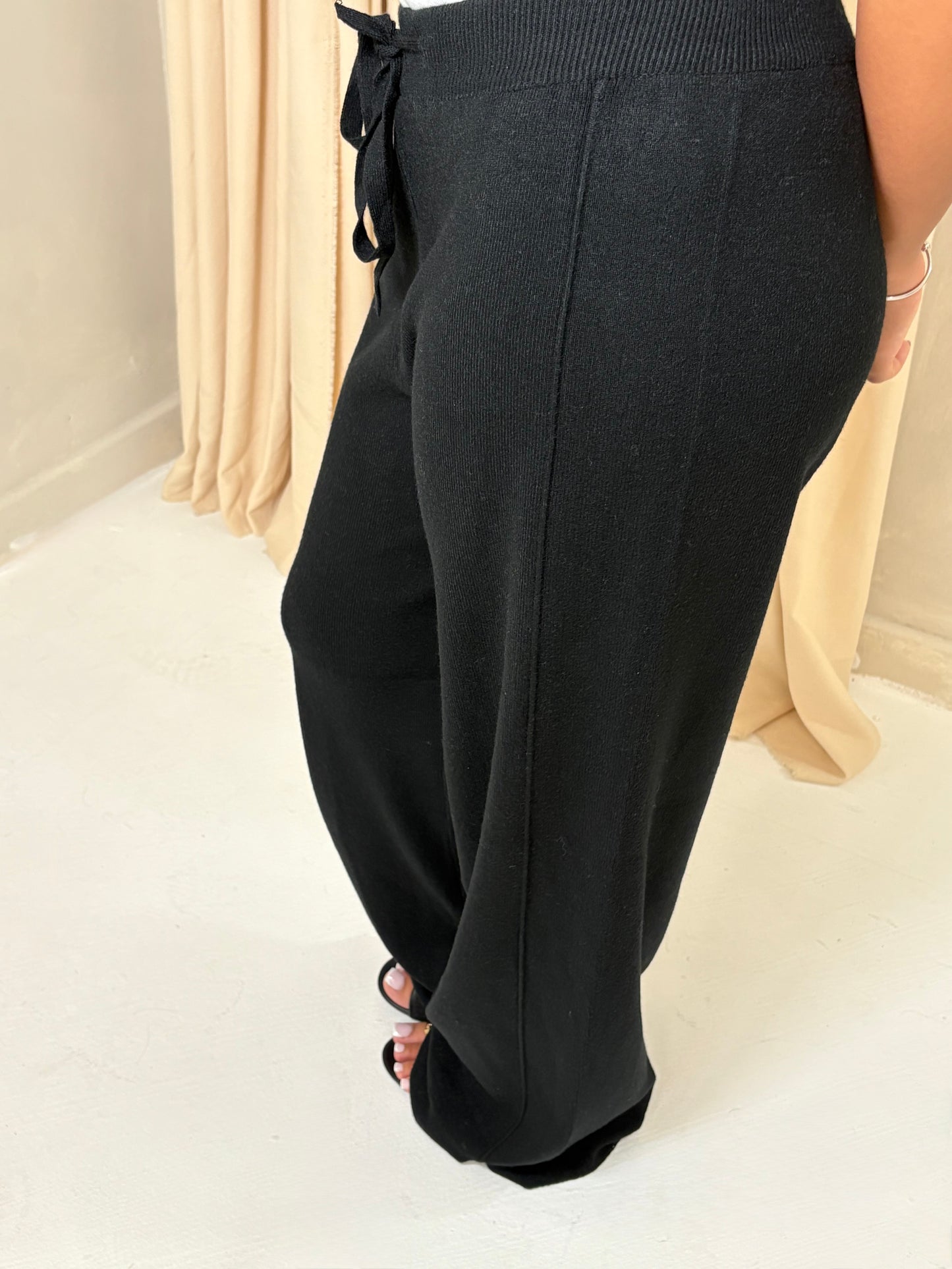 Réin Essential Knit Trousers