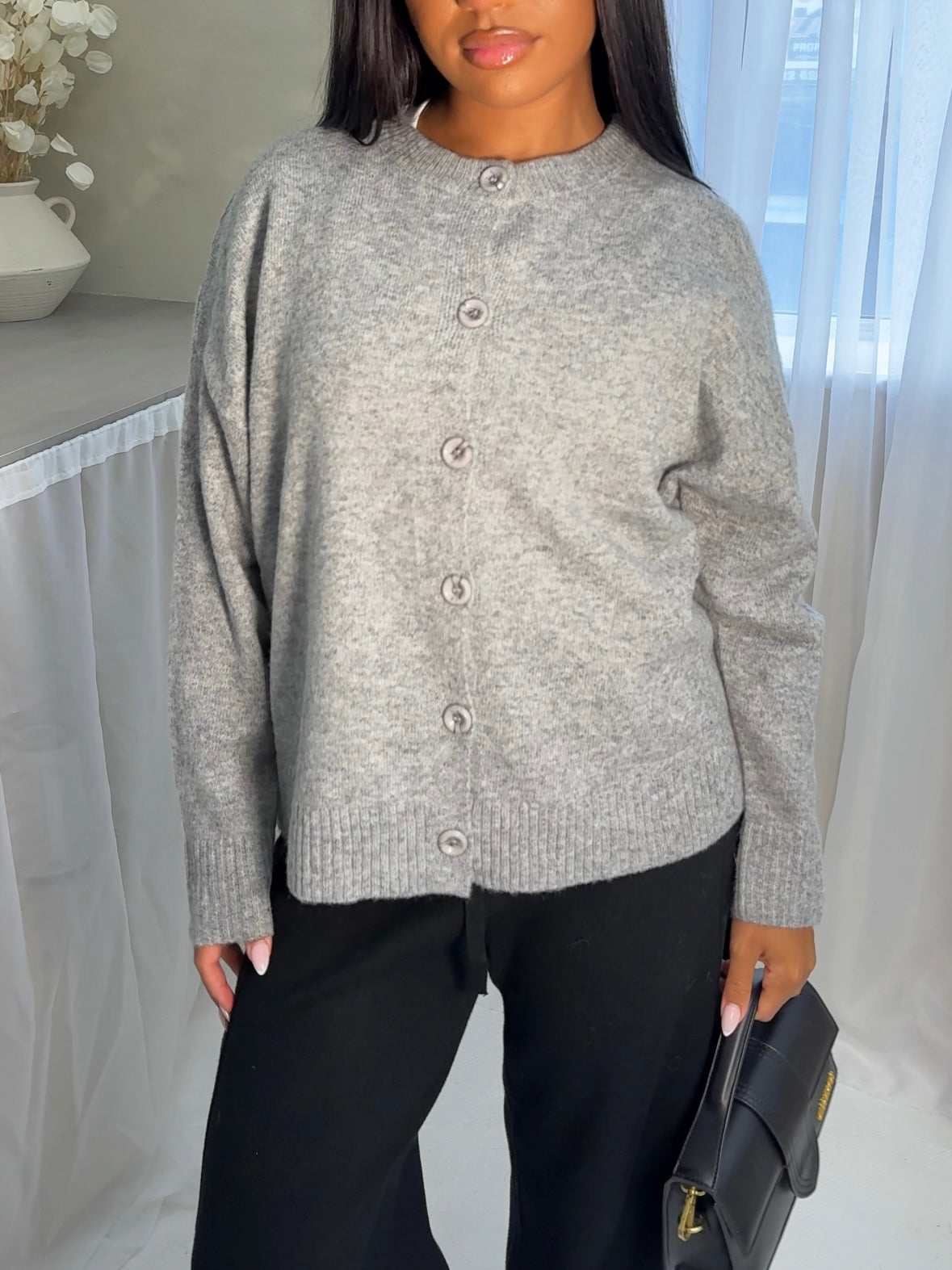 Réin Soft Knit Essential Cardigan